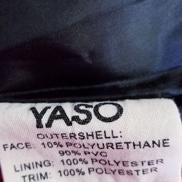 💋YASO Puffer Vest  - Picture 9 of 10